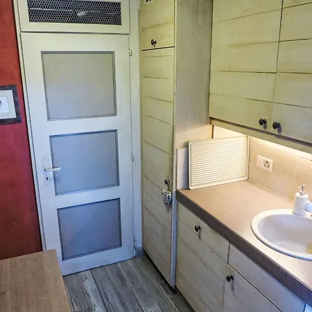 Les Essampilles 31 By Interhome Appartement